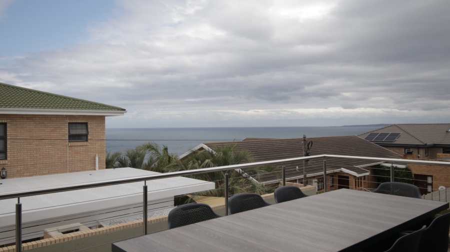 5 Bedroom Property for Sale in Dana Bay Western Cape